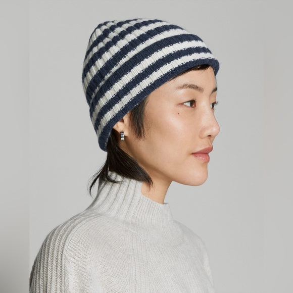 Everlane The Cashmere Rib Beanie Unisex NWT - Picture 1 of 8
